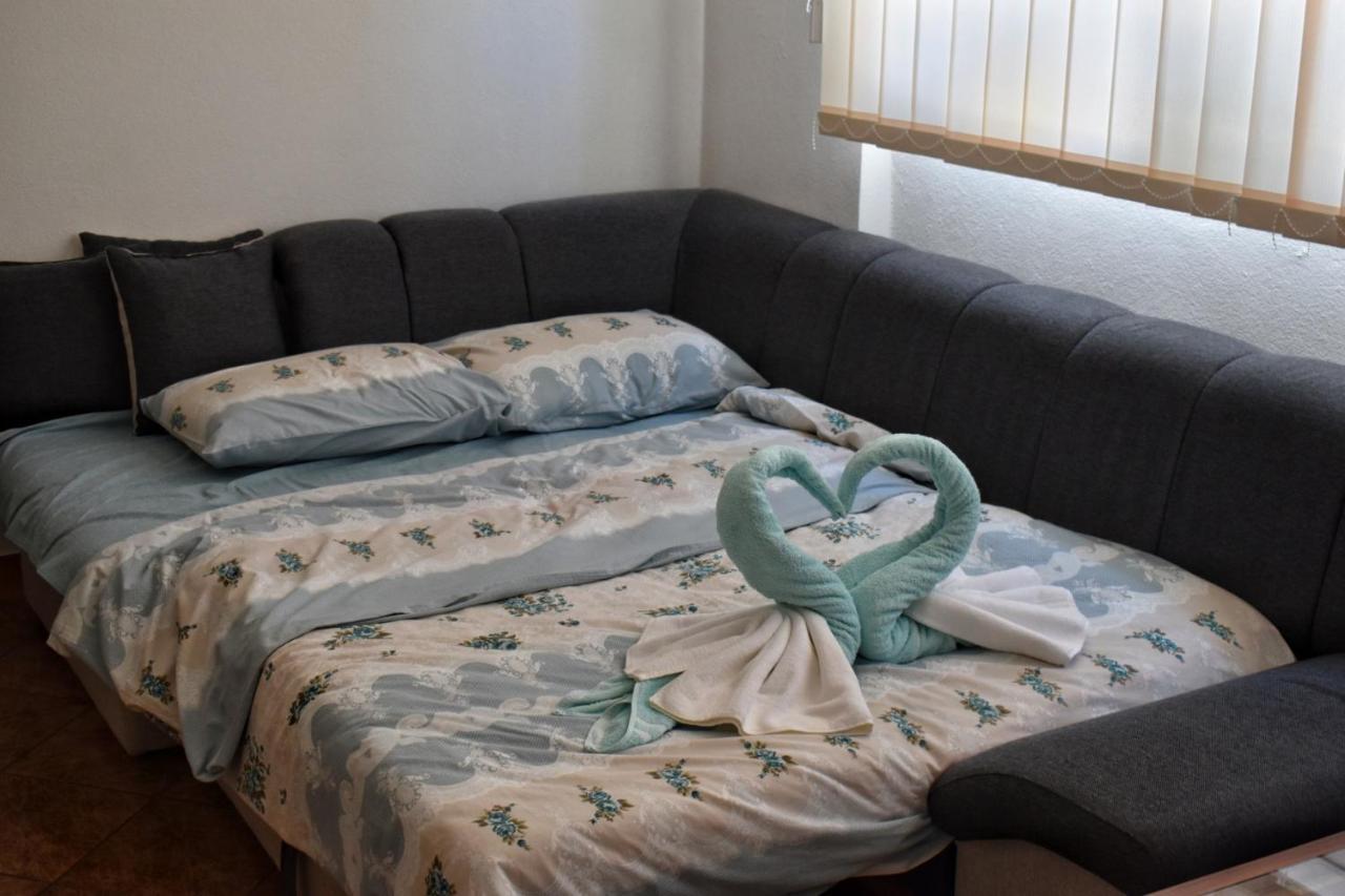 Apartman Samardzic เทรบินเย ภายนอก รูปภาพ